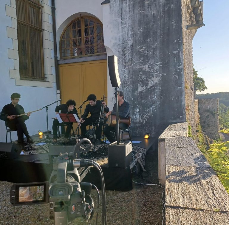 Concert de musique persane en terrasse