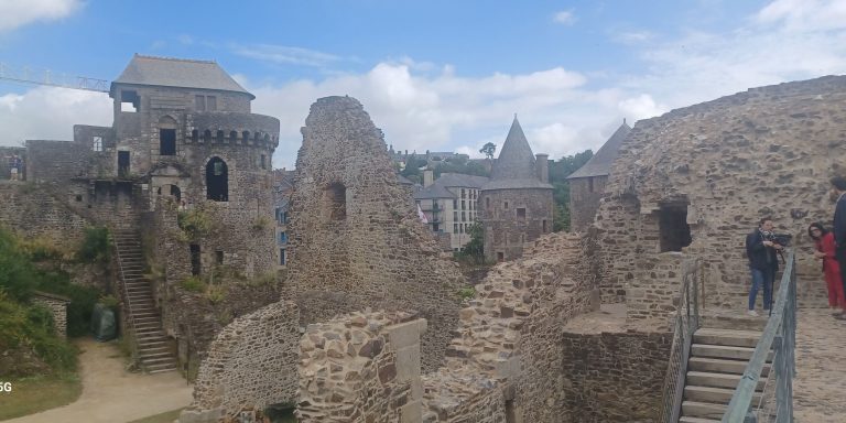 Fougères 2 - chateau- 20230703_111754